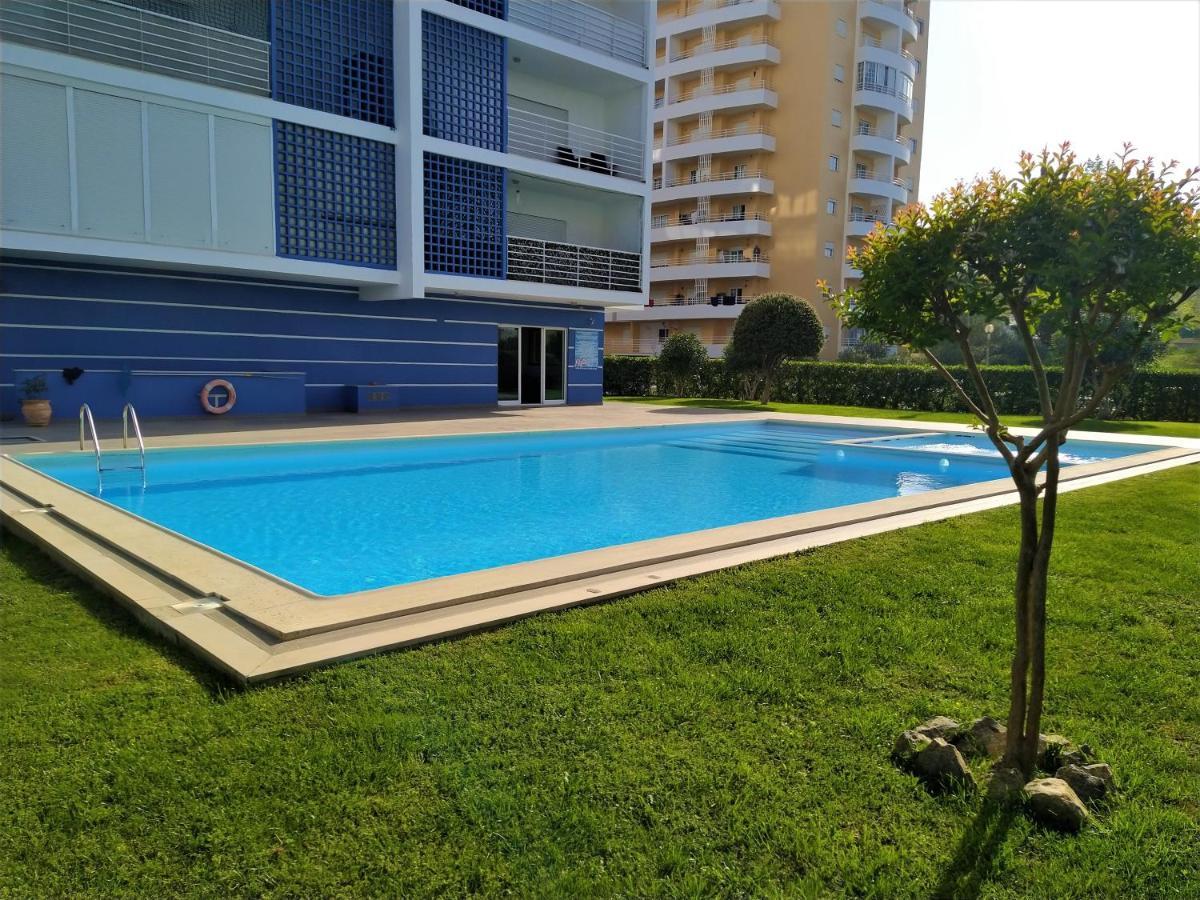 Algarve Beach Vibes Apartment, Wifi, Pool, Ac, Bbq Portimao Exterior photo